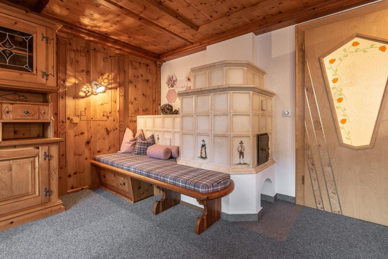 Restaurant Gaestehaus Wiesenheim Uderns Kültér fotó