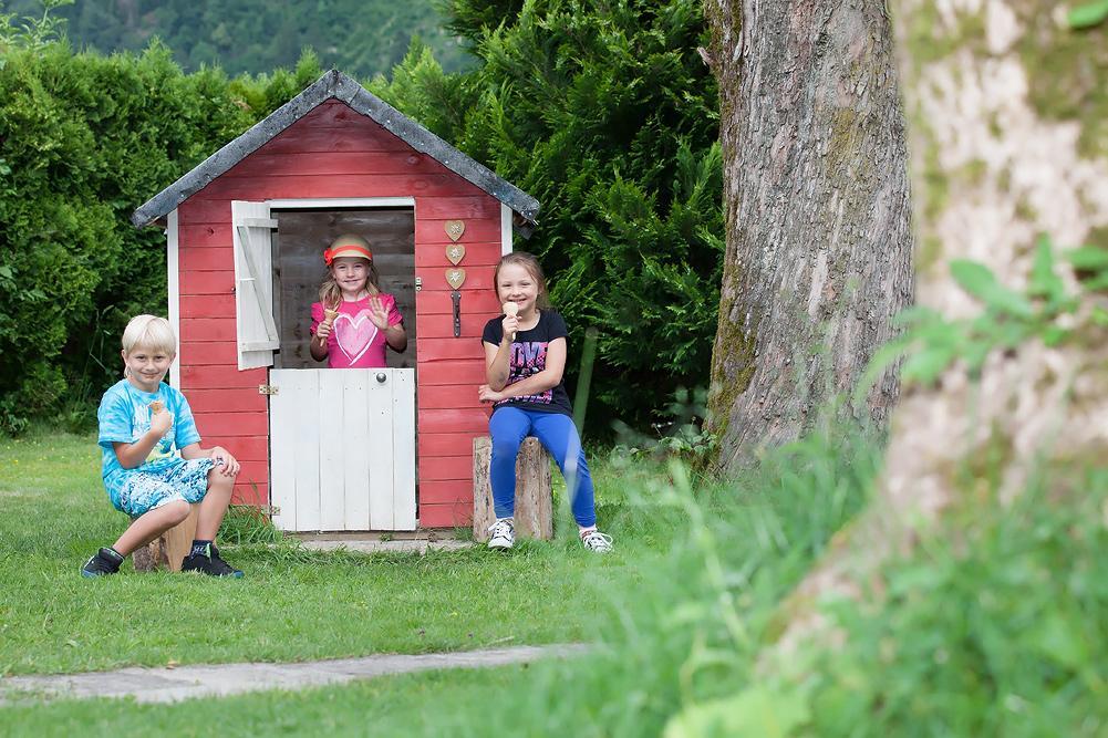 Restaurant Gaestehaus Wiesenheim Uderns Kültér fotó